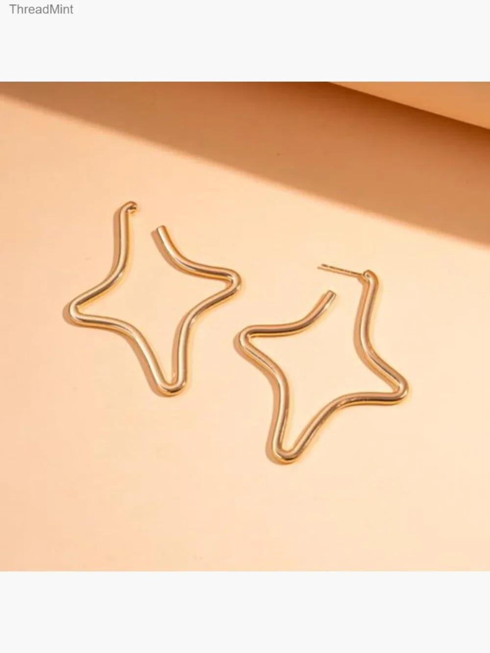 Silver Hollow Star Hoop Earrings Statement Lightweight Alloy Trendy Jewelry - Picture 6 of 7